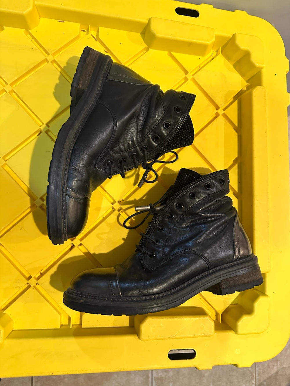 Men's Black Leather Lace-Up Combat Boots